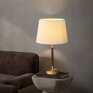 مصباح طاولة كلاسيكي بسيط بتصميم ما بعد الحداثة لتزيين الفنادق وغرف المعيشة والمكاتب - Product Image 6