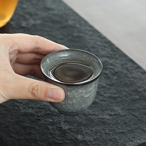 Tasse à thé en céramique Pu Yu, noire, en porcelaine, tasse individuelle, nouveau style chinois, design simple, pour usage domestique - Product Image 4