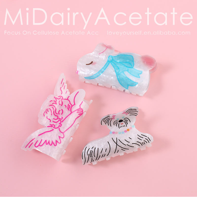 Midairy OEM ODM Vivid and Cute Spliced Polar Bear Wearing Scarf Hair Claw Clips for Girls Kids Hair Accessories 86x40mm 4083