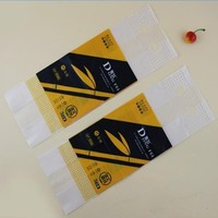Sacs essuie-tout en plastique avec poignée pour emballage de papier hygiénique à soufflet latéral personnalisé