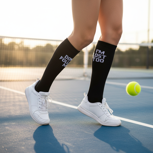 Calcetines de Tenis Negros Transpirables con Texto 'Don't Follow Me' para Uso Diario - Product Image 3