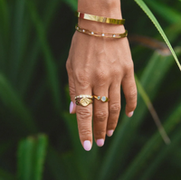 Bague signet ovale en acier inoxydable avec motif colibri et branche florale en relief, pour femme, bijou tendance