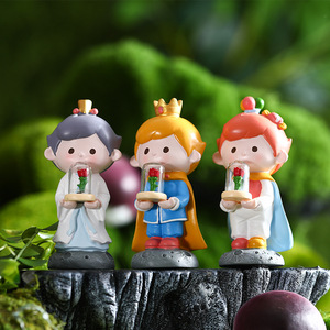 Creative Prince Figurine Series Resin Miniature Ornaments Artistic Desktop Decor Home Decoration - Product Image 3