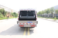 Grand camion compacteur de déchets Euro6 avec moteur Cummins 195HP/230HP en option et boîte de vitesses manuelle rapide à 8 rapports