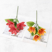 Élégantes fleurs artificielles en soie de magnolia d'inspiration zen avec technique de stylisation pour la décoration de meubles TV et de magasins
