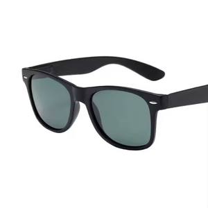 Gafas de sol polarizadas de diseño moderno y a la moda, anti-ultravioleta, para pesca y conducción, para hombres y mujeres. - Product Image 2