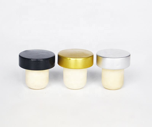 Bouchon en polymère personnalisable avec effet métallique brillant et logo imprimé, gravure laser, couvercle en bois - Product Image 1