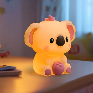 Koala <span class=keywords><strong>LED</strong></span> ánh sáng ban đêm cho trẻ em Silicone động vật đèn cạnh giường ngủ cảm ứng cảm biến ánh sáng ban đêm cho vườn ươm bé của phòng trang trí đèn - Product Image 1
