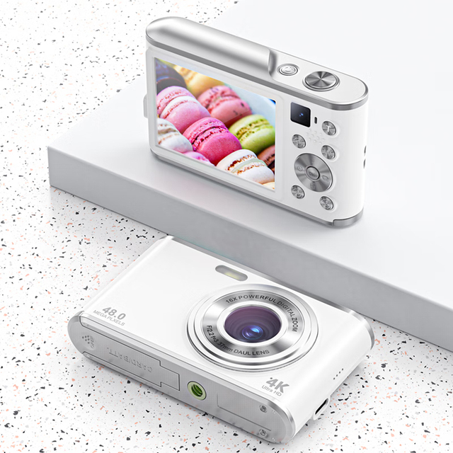 4K Auto Focus Digital Camera for Beginners 48MP 16X Zoom FHD Dual Lens Portable with SD Memory Card Support for Adults Teens