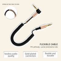 Câble AUX 3.5mm plaqué or 24K à 90 degrés Cordon audio Hi-Fi à ressort TPE de 1.8m avec blindage en cuivre pour l'audio de voiture