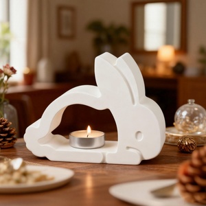 Moule en silicone DIY pour bougeoir creux Lapin de Pâques, décoration en plâtre, moderne et simple - Product Image 1