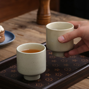 Tazza da Tè in Ceramica Classica con Piede Alto, Elegante Tazza Cinese, Set Regalo per Matrimonio, per Tè Verde - Product Image 1