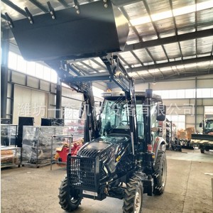 Chargeur frontal TZ-4 pour tracteur de 30 à 50 CV, godet standard, usage agricole - Product Image 1