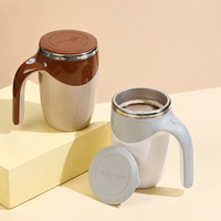 Mug auto-mélangeur en acier inoxydable de 380 ml avec bouton-poussoir et couvercle amovible pour café instantané, lait et cacao – Vente en gros