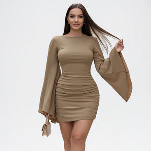 Vestido de fiesta elegante para mujer, de color liso, con manga murciélago, fruncido, ajustado, sin espalda y con diseño hueco. - Product Image 3