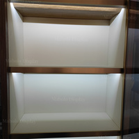 Luxuriöser Holzfurnier-Wandschrank Handtaschen-Präsentationsregal LED-Vitrine Maßgefertigte Produktvitrine Einkaufszentrum-Kiosk Ausstellungsstand