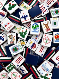 Mahjong américain professionnel de 160 pièces à 4 couches, motifs Trophée de football mondial, Stade, Renne, Léopard, pour le plaisir des fêtes à la maison - Product Image 2