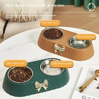 Accessoires pour animaux de compagnie : Double gamelle en acier inoxydable avec base en PP, design nœud papillon, pour chats et chiens, pour l'alimentation et l'eau