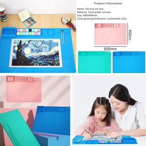 Tapete de Silicona Grueso para Manualidades con Logotipo Personalizado del Fabricante, Tapete de Silicona para Pintar y Crear con Portavasos - Product Image 2