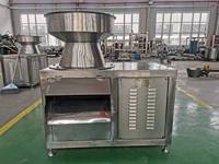 Machines et équipements d'extraction et de traitement de l'eau de coco et du lait de coco clés en main pour la production d'huile de coco