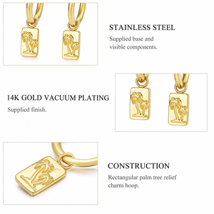 Boucles d'oreilles créoles rectangulaires en acier inoxydable plaqué or 14K sous vide, motif palmier, breloques tropicales - Product Image 3