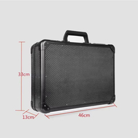 Boîte à outils personnalisable grande capacité à prix d'usine, avec serrure à empreinte digitale, en fibre de carbone noire, emballage personnalisé, type mallette