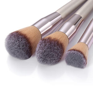 Ensemble de pinceaux de maquillage synthétiques Pinceaux de maquillage personnalisés Or <span class=keywords><strong>rose</strong></span> Champagne Premium ABS 10 <span class=keywords><strong>Pc</strong></span> Ombre à paupières professionnelle - Product Image 2