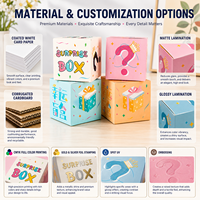 Coffret cadeau pour la Journée des enfants avec finition bronzée, doublure en éponge, design pliable, thème de dessin animé mignon, jouets surprise