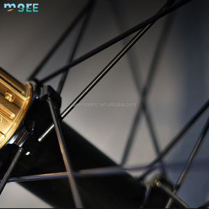Jantes en <span class=keywords><strong>carbone</strong></span> SeeMore 35 mm de profondeur, roues de VTT légères en fibre de <span class=keywords><strong>carbone</strong></span>, ensemble de roues en <span class=keywords><strong>carbone</strong></span> T800 haute résistance, 24 trous, rayons PSR14, roues de VTT - Product Image 4