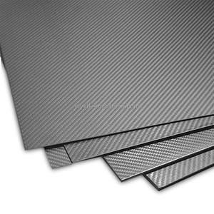 Lastra in Fibra di Carbonio 3K 100% Laminata, Tessitura Piana, Spessore 0.5mm-3.0mm, 400x500mm, Superficie Lucida - Product Image 6