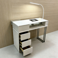 Meubles de salon de manucure de style moderne, table de manucure en marbre blanc brillant