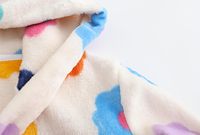 Peignoir à capuche pour enfants importé, pyjama doux en flanelle pour filles, vêtements de nuit, robe de spa pour garçons