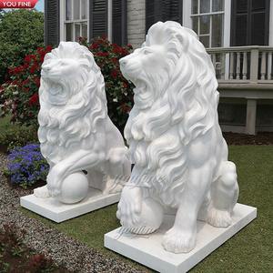 Estatua De León de mármol blanco de tamaño natural tallada a mano de decoración al aire libre de alta calidad - Product Image 1