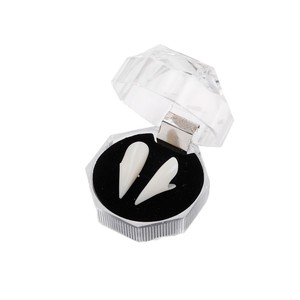 <span class=keywords><strong>Colmillos</strong></span> de Vampiro de Resina al por Mayor, Dientes <span class=keywords><strong>Falsos</strong></span>, Accesorios para Disfraces de Halloween, Accesorios de Dientes Puntiagudos, Logotipo Personalizado OEM - Product Image 5