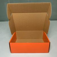 Boîte d'expédition en carton ondulé orange avec logo personnalisé, finition mate, gaufrage, éponge, recyclable, magnétique, pour vernis à ongles et huile