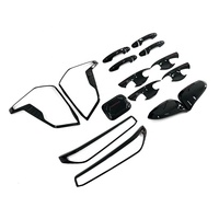 Kit complet de garnitures extérieures noir brillant 6 pièces avec Travo pour Toyota Hilux Travo 2026