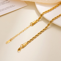 Collier en acier inoxydable doré pour femme, chaîne serpent torsadée minimaliste style cubain, bijoux tendance pour la vente en gros