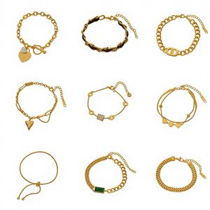 Bracelet de Mode pour Femme en Acier Inoxydable avec Pendentifs Gothiques Perles Chaîne Style Hippie - Product Image 1