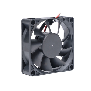 OEM <span class=keywords><strong>70mm</strong></span> 12V/24V 3-pins <span class=keywords><strong>DC</strong></span> borstelloze axiale ventilatormotor met kogellagers, 70x70x20mm kunststof ventilatorbladen, kanaalventilator SAM.GOA model 7020 ODM - Product Image 2