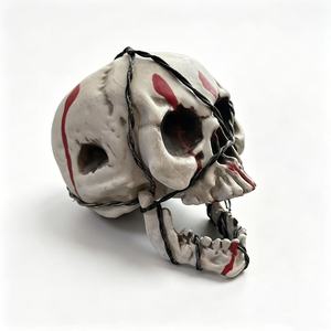 Decorazione Realistica Teschio di Halloween 2026 con Mascella Mobile, Testa di Scheletro Pirata per Casa Stregata, Escape Room, Feste a Tema - Product Image 5