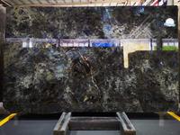 Dalle de granit bleu labradorite en marbre brésilien translucide fantaisie