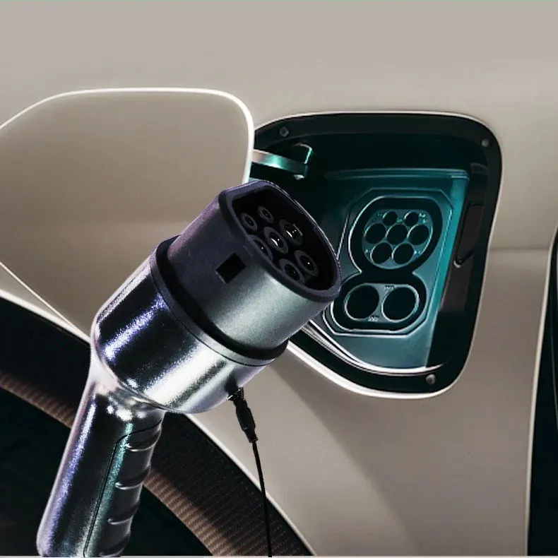 E-mingze station de charge EV de haute qualité 3.5KW EU type2 AC chargeur de véhicules électriques portable de charge rapide ev chargeur