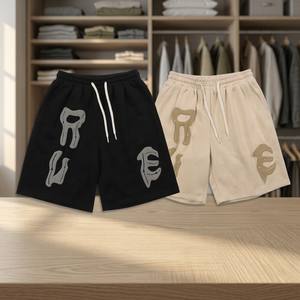 Shorts pour hommes personnalisés en tissu éponge 100% coton, respirants, style urbain, avec strass, cordon de serrage central, couleur unie, OEM ODM, tissu doux de qualité supérieure - Product Image 3