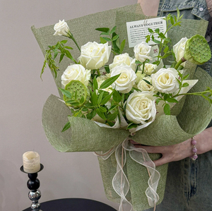 Rouleau de papier d'emballage en tissu de lin vert clair écologique de haute qualité 48CMX 5Y pour bouquets de fleurs, mariages et cadeaux de Noël - Product Image 2