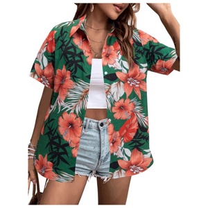 Camisa Hawaiana Retro Vintage, Tejida, con Estampado Floral Tropical, Cuello en V, Manga Corta, Botones al Frente, con Logotipo - Product Image 1