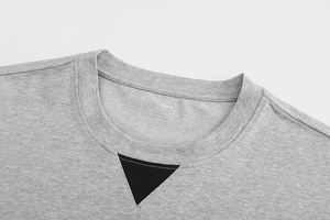 เสื้อยืดคอกลมแขนสั้นมีสไตล์เรียบง่ายชุดลำลองสีบล็อกสีชุดออกกำลังกายสบายๆผ้าถัก - Product Image 3