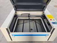 Moteur de gravure laser AI 60W 80W 100W 130W pour tôle métallique, acrylique, plastique, PVC, bois, papier, contreplaqué