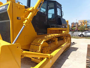 Equipo de movimiento de tierras usado China Shantui SD 32 Alta calidad Precio bajo 2023 Modelo Motor Bulldozer Máquina de construcción - Product Image 6