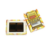 Cartes à jouer en papier de style poker personnalisées avec un design unique présentées dans une boîte en papier attrayante Jeu de cartes