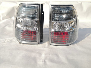 Feux arrière clignotants de signalisation et de dégagement avec ampoule pour Mitsubishi Pajero V97 V93 V98 Shogun V95 - Product Image 5